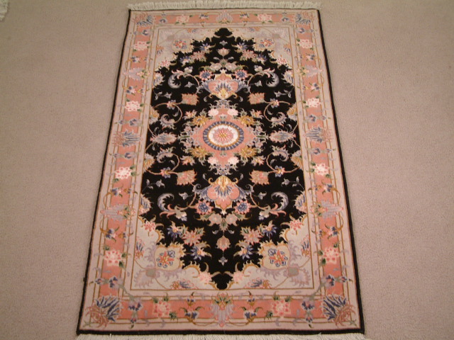 Tabriz Persian rug #3155, click on the picture or description for more details about the Persian carpets.