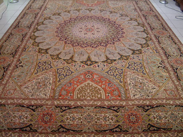 Tabriz Persian rug #5122, click on the picture or description for more details about the Persian carpets.