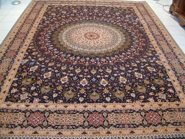 Persian rugs and Persian carpets in Minnesota.