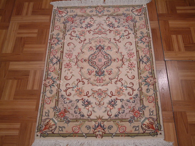 Tabriz Persian rug #2112, click on the picture or description for more details about the Persian carpets.
