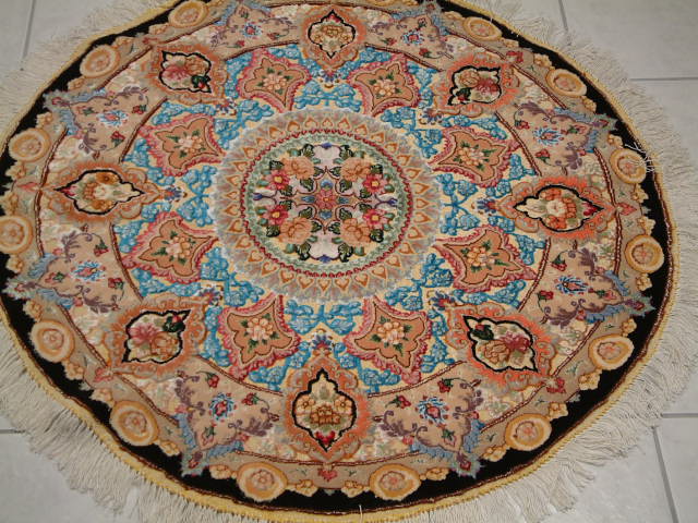 Persian rugs and Persian carpets in Hawaii.