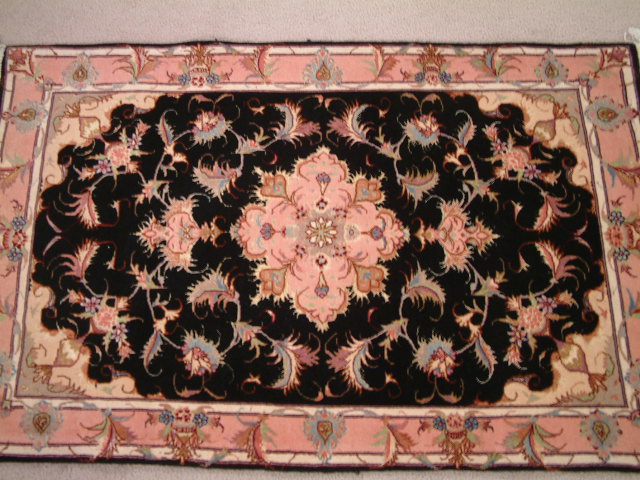 Tabriz Persian rug #2091, click on the picture or description for more details about the Persian carpets.