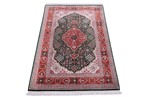 4ft 120cm green geometric silk qum persian rug