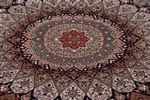8x5 wool persian rug with silk highlights