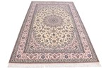 8ft by 5ft nain persian rug