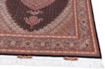 7ftx5ft tabriz mahi persian rug