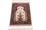 26knots 4250kpsi hereke silk turkish rug
