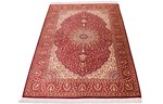 5ft 3ft silk 700kpsi qum persian rug