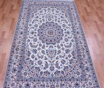 Square Nain 6Lah Persian rug. Very fine square Nain Persian carpet with lots of silk highlights.