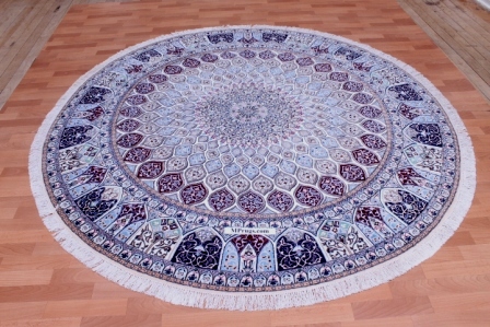 Large round Nain 6Lah Persian rug featuring a Gonbad design and over 400 KPSI